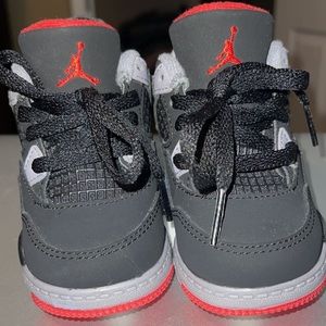 Jordan 4 Retro Bred 5C